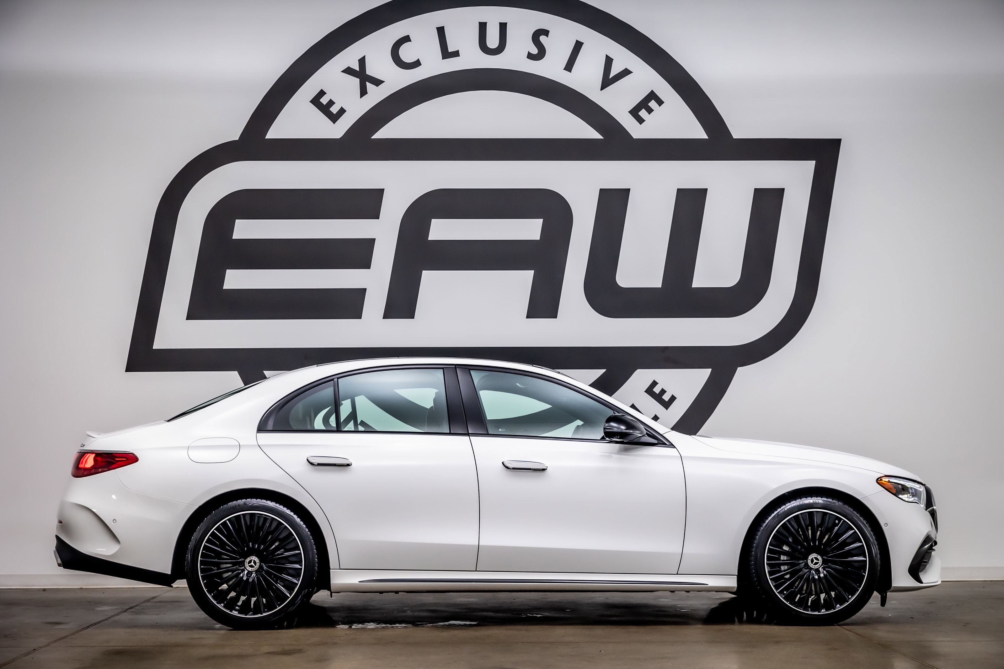 Used 2024 Mercedes-Benz E 450 4MATIC Sedan image 9