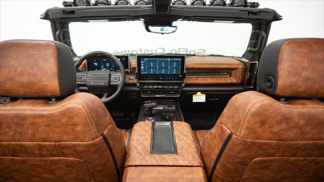 Used 2025 GMC Hummer EV 3X image 3