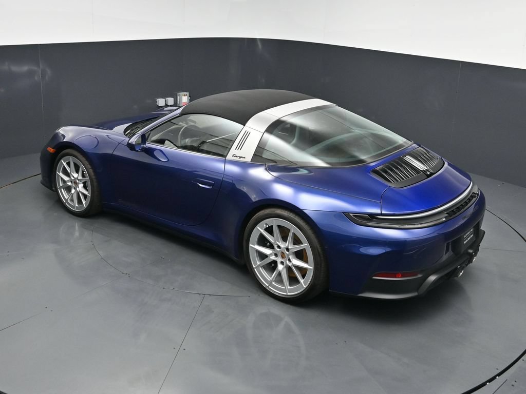 Certified 2025 Porsche 911 Targa 4 GTS AWD/4WD image 17