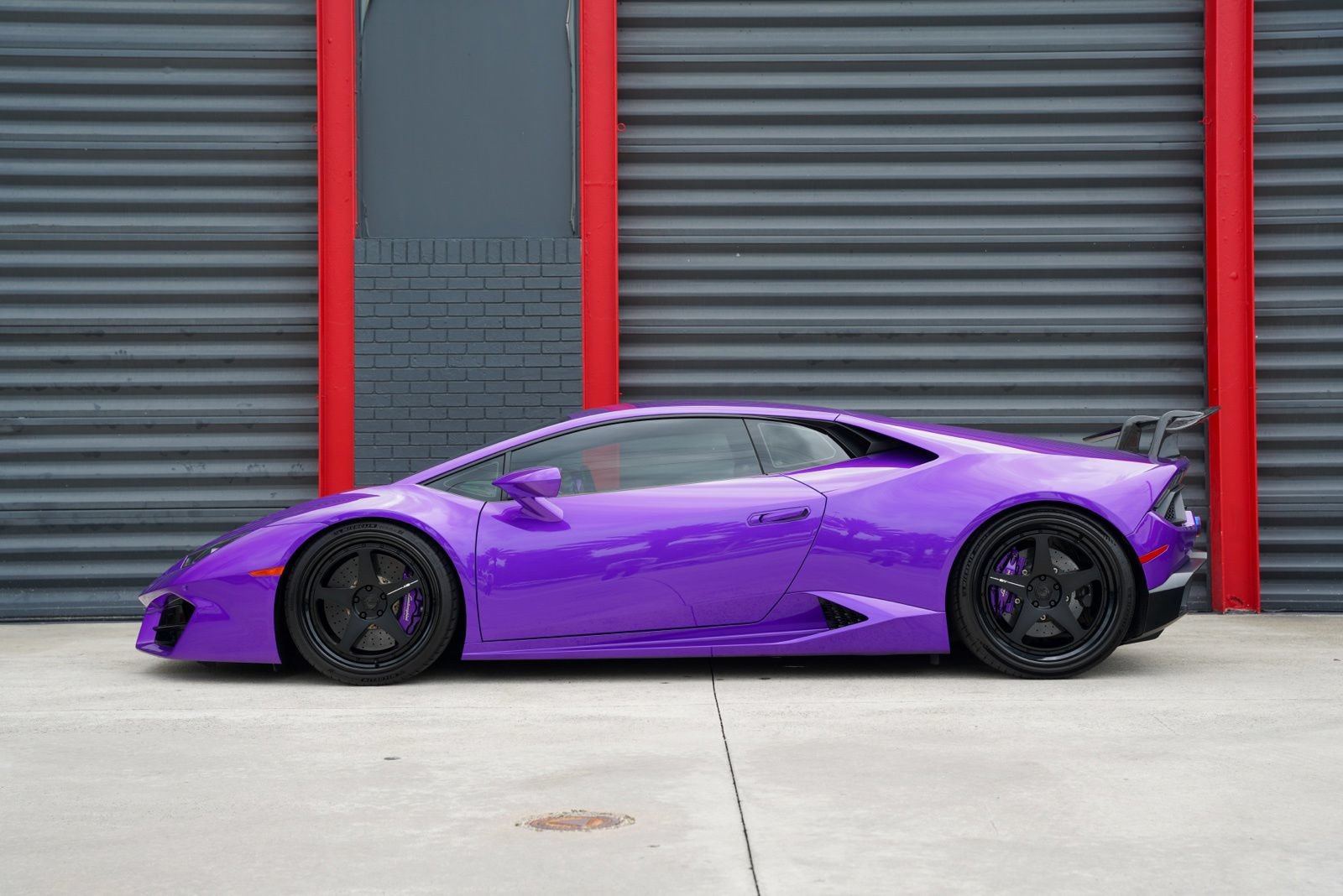 Used 2018 Lamborghini Huracan LP 580-2 RWD image 3