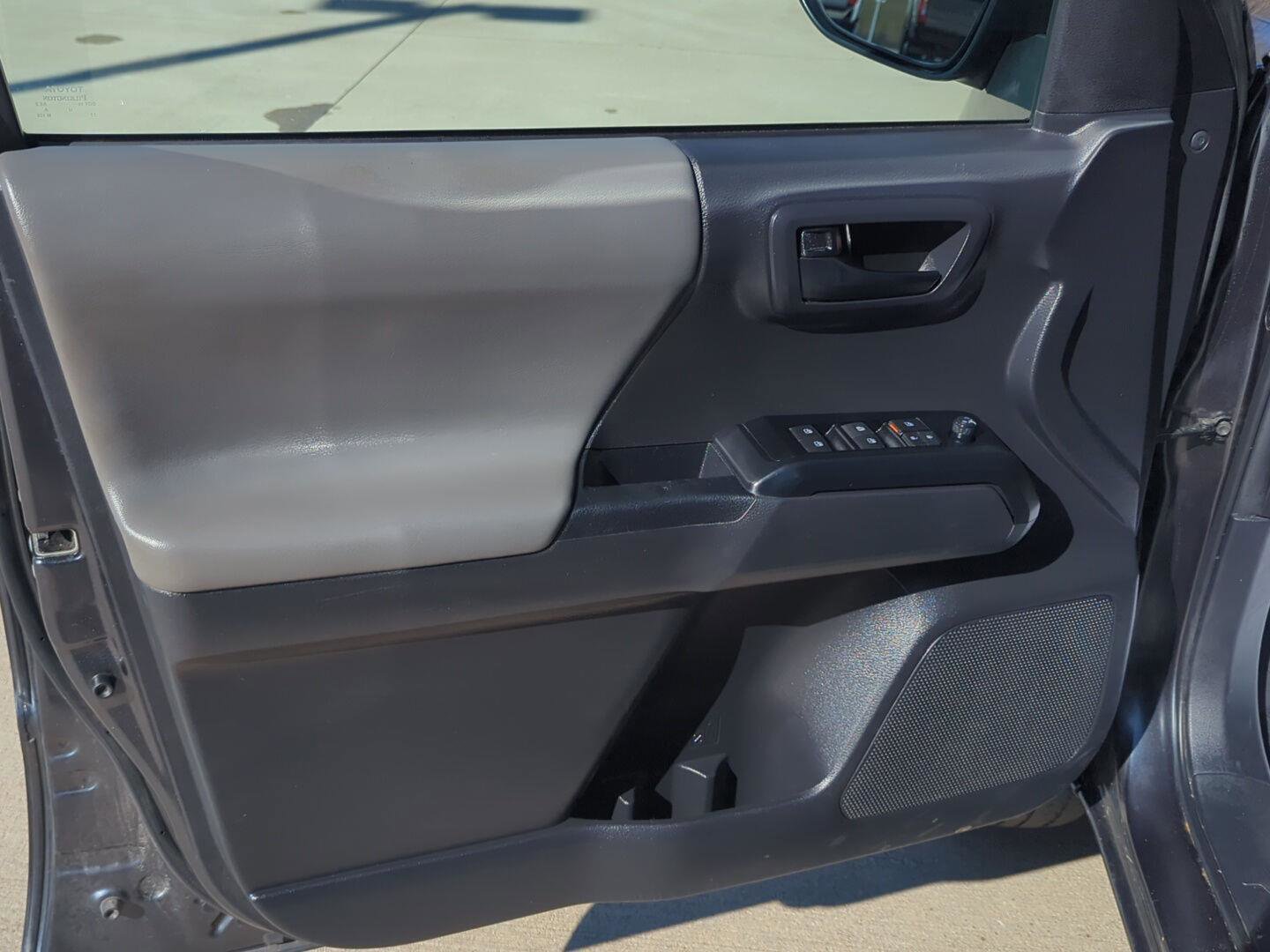 Used 2023 Toyota Tacoma SR image 11