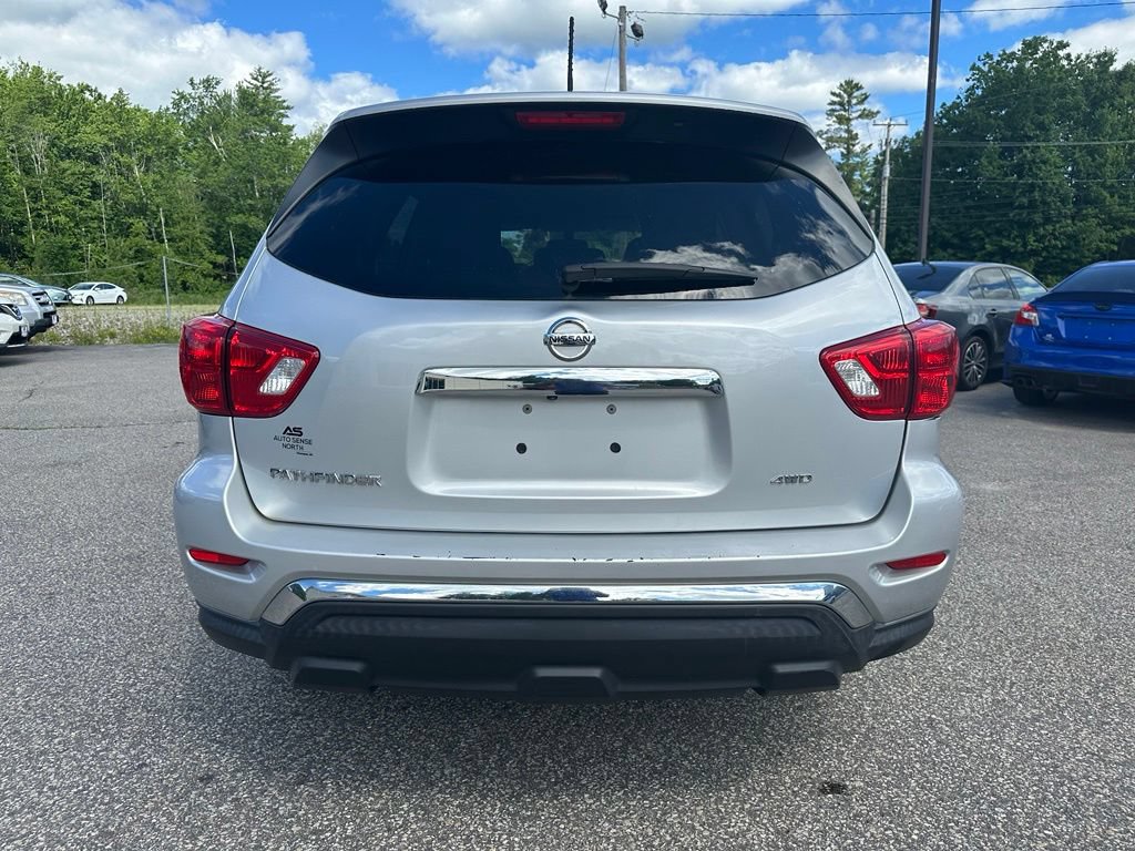 Used 2018 Nissan Pathfinder S AWD/4WD image 4