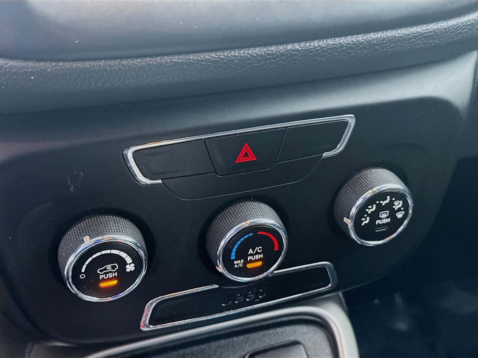 Used 2018 Jeep Compass Sport image 14