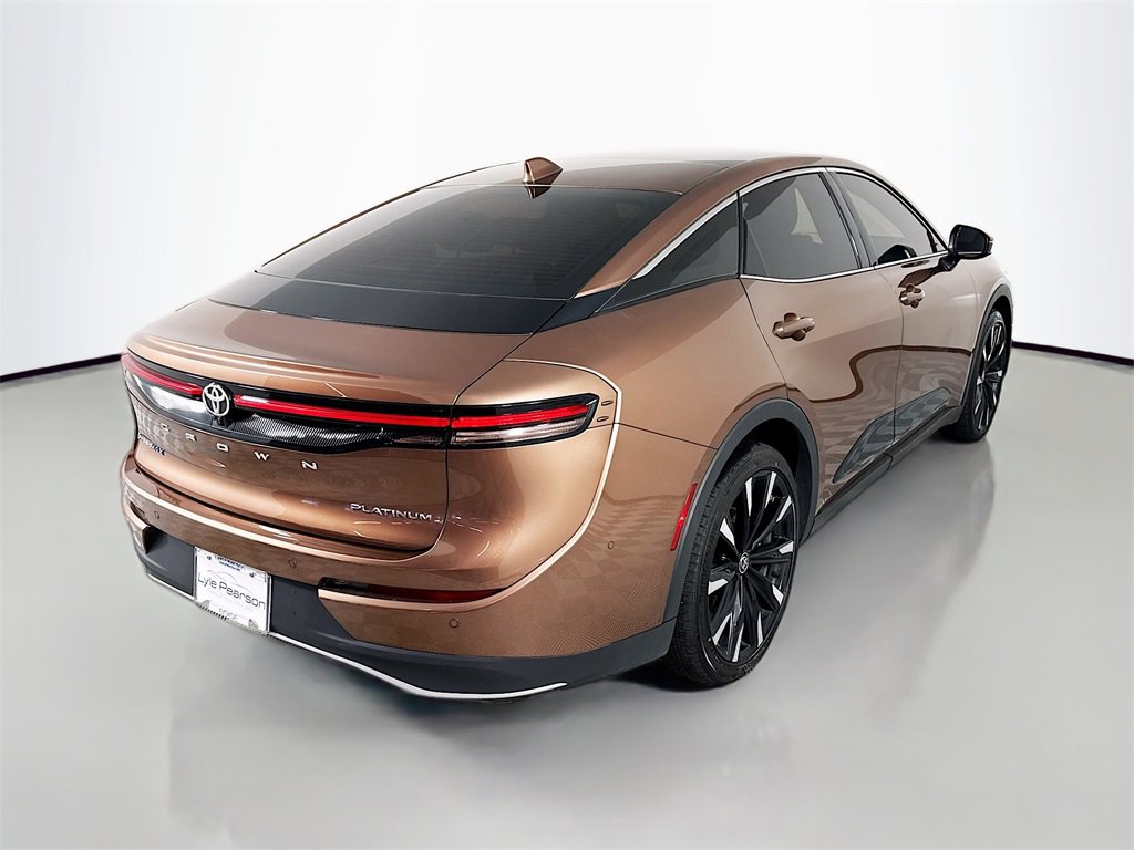 Used 2025 Toyota Crown Platinum image 9