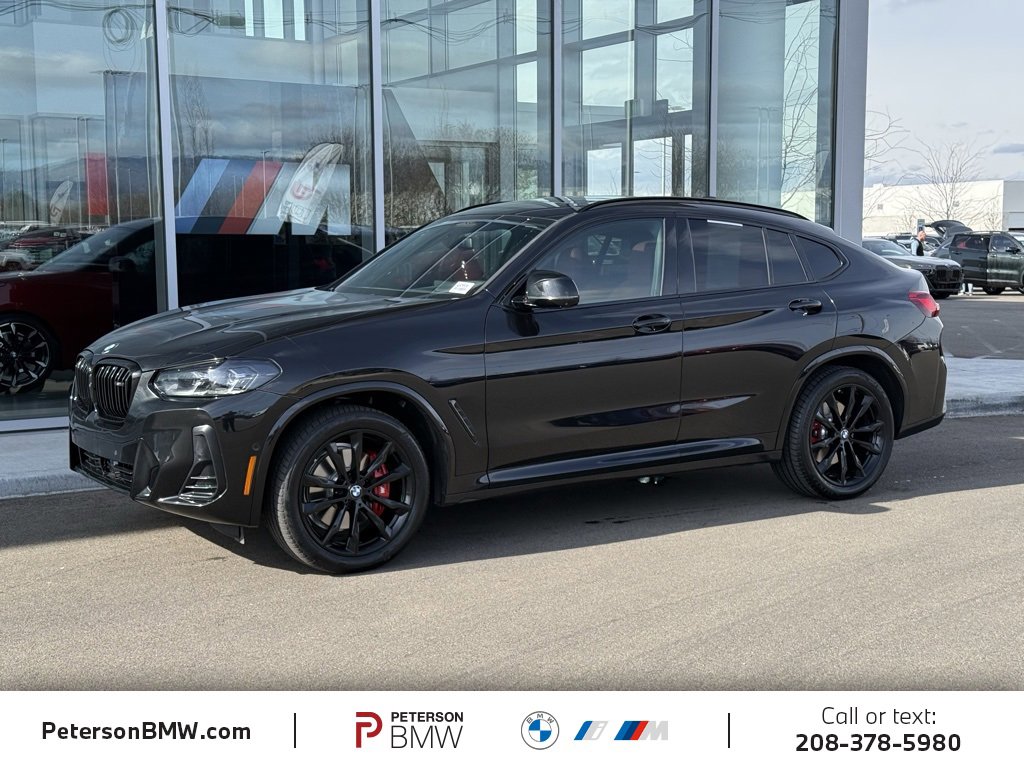 Used 2023 BMW X4 M40i image 1