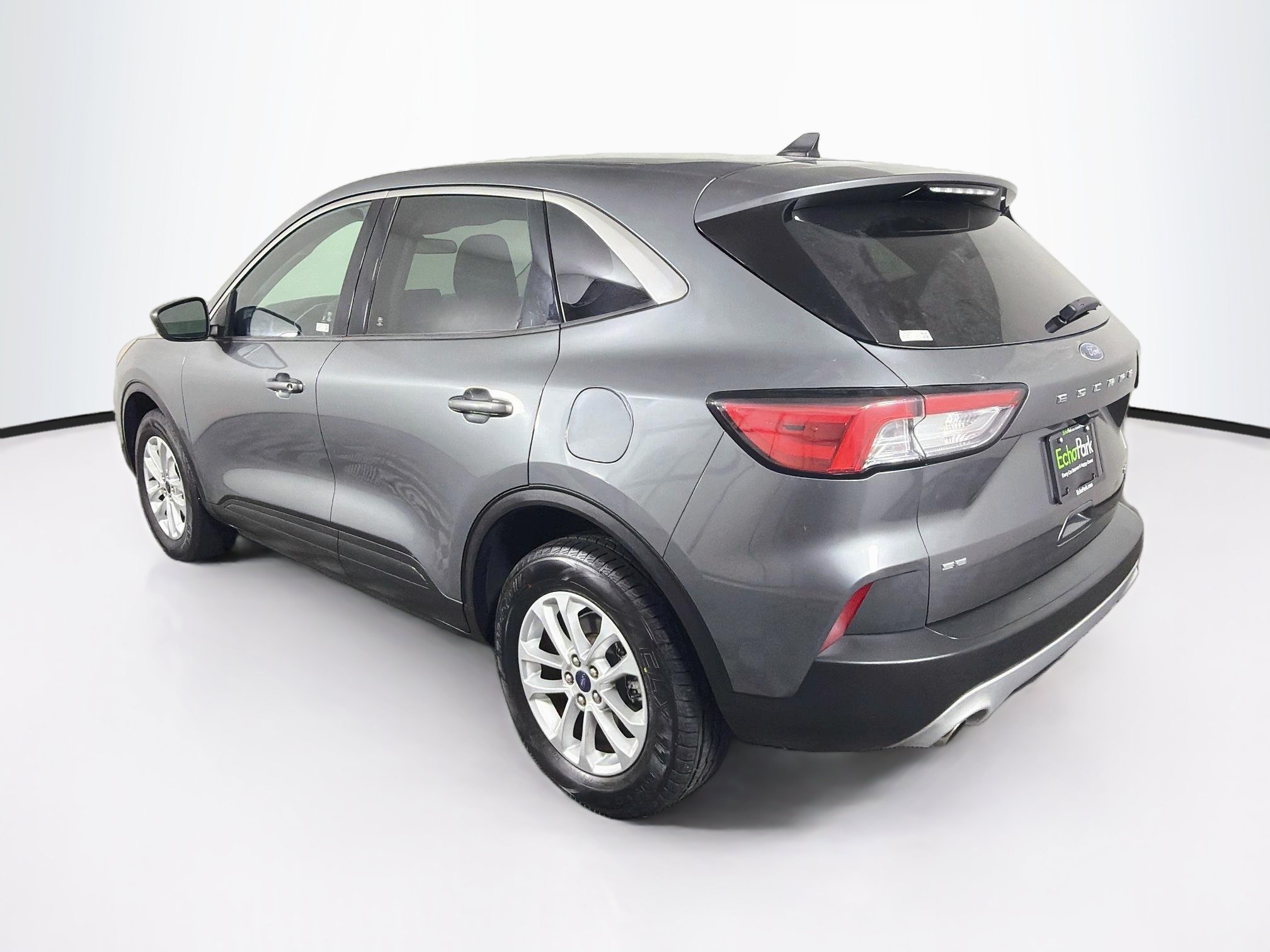 Used 2022 Ford Escape SE AWD/4WD image 5