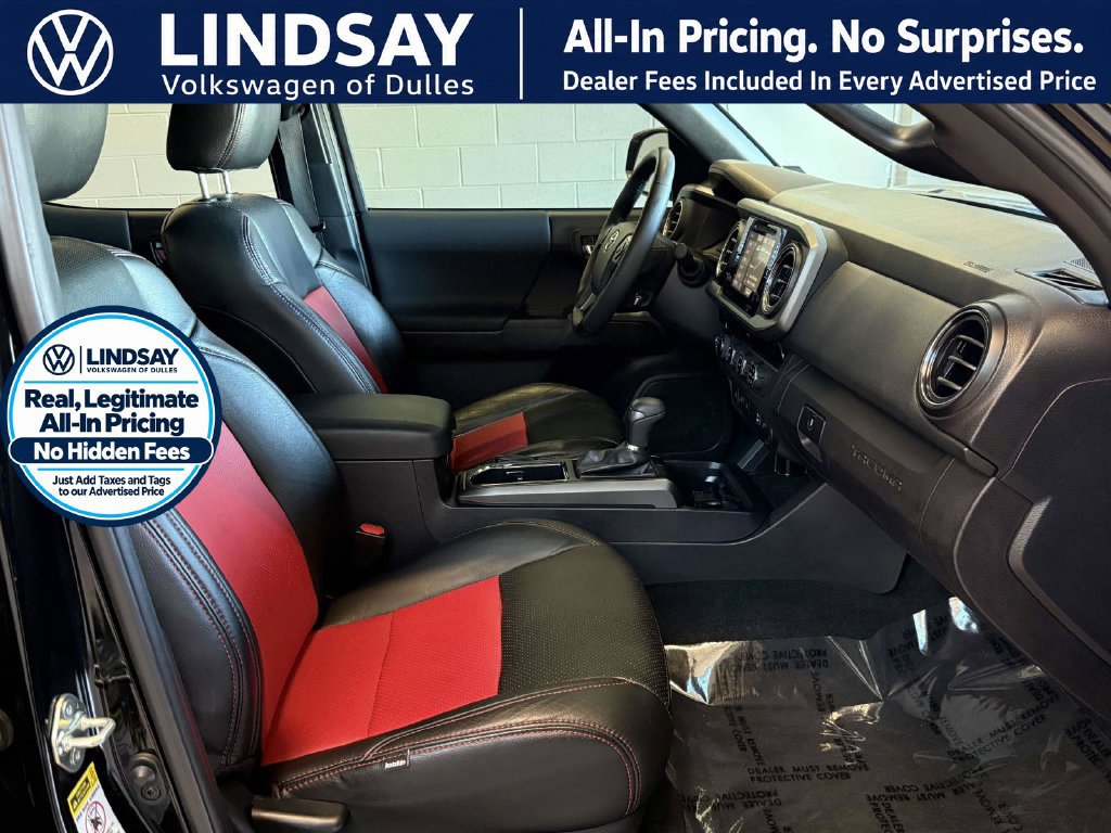 Used 2017 Toyota Tacoma TRD Sport w/ Tow Package (A/T) AWD/4WD image 11