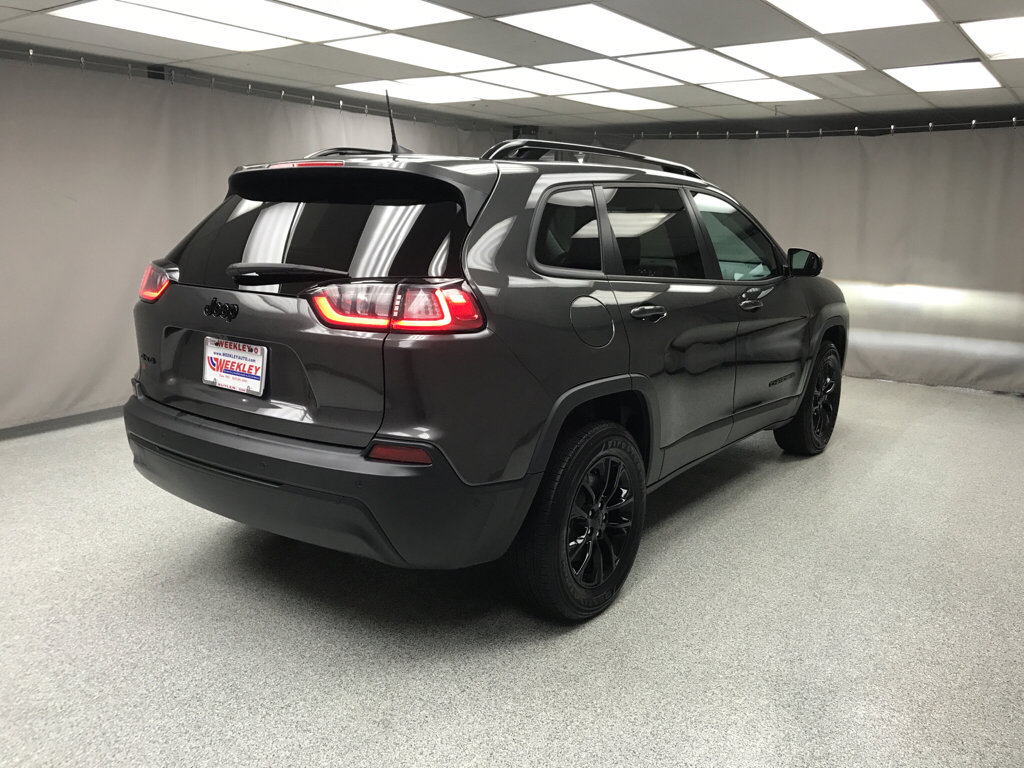 Used 2023 Jeep Cherokee Altitude Lux image 12