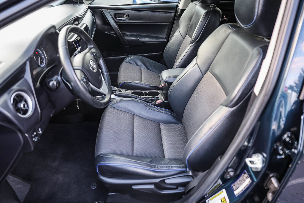 Certified 2019 Toyota Corolla SE FWD image 8