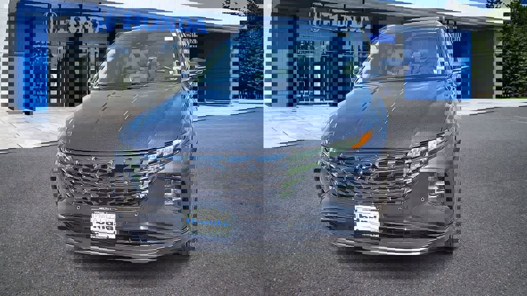 Used 2023 Hyundai Tucson Limited image 3