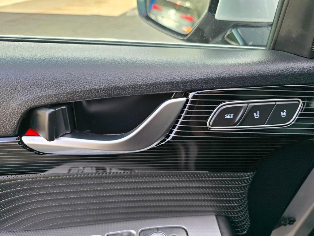 Used 2025 Hyundai Palisade Calligraphy image 28