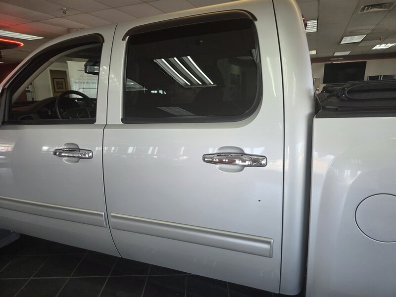 Used 2012 Chevrolet Silverado 1500 LTZ AWD/4WD image 46