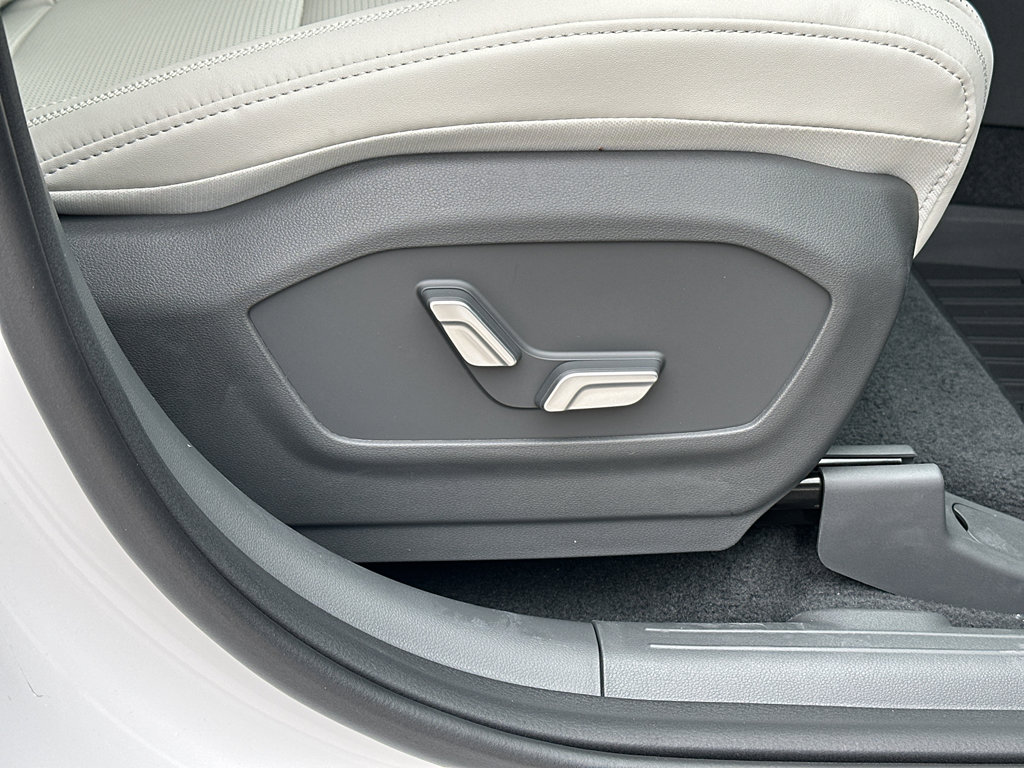 New 2026 Hyundai Santa Fe Calligraphy image 32