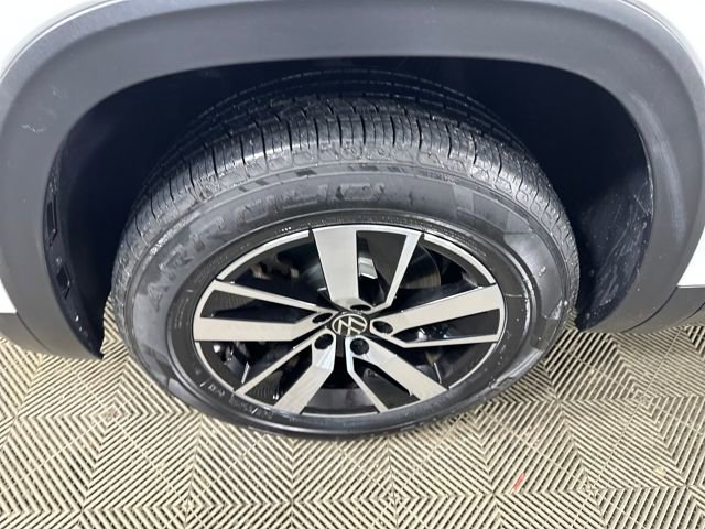 Used 2023 Volkswagen Atlas SE image 10