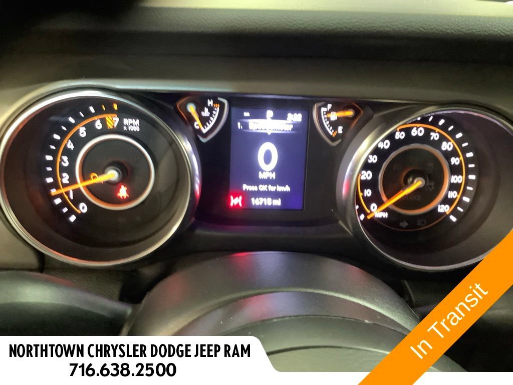 Used 2023 Jeep Gladiator Sport AWD/4WD image 29