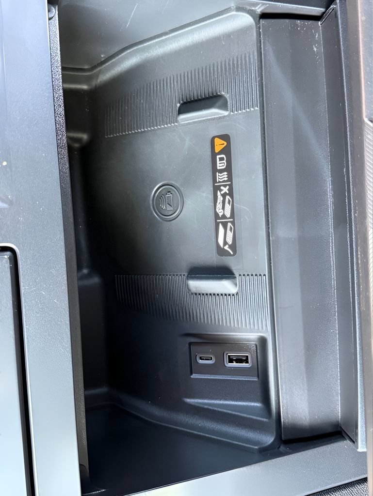Used 2025 GMC Hummer EV 2X AWD/4WD image 23