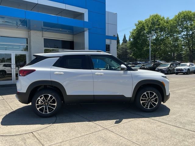 New 2026 Chevrolet TrailBlazer LT image 9