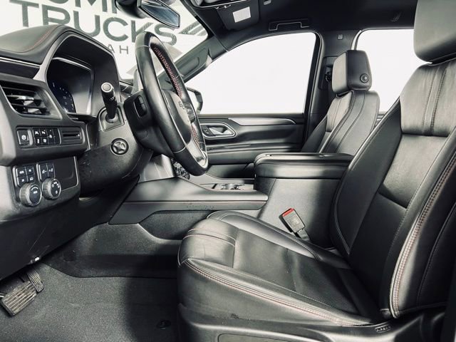 Used 2024 Chevrolet Suburban RST w/ Luxury Package image 7