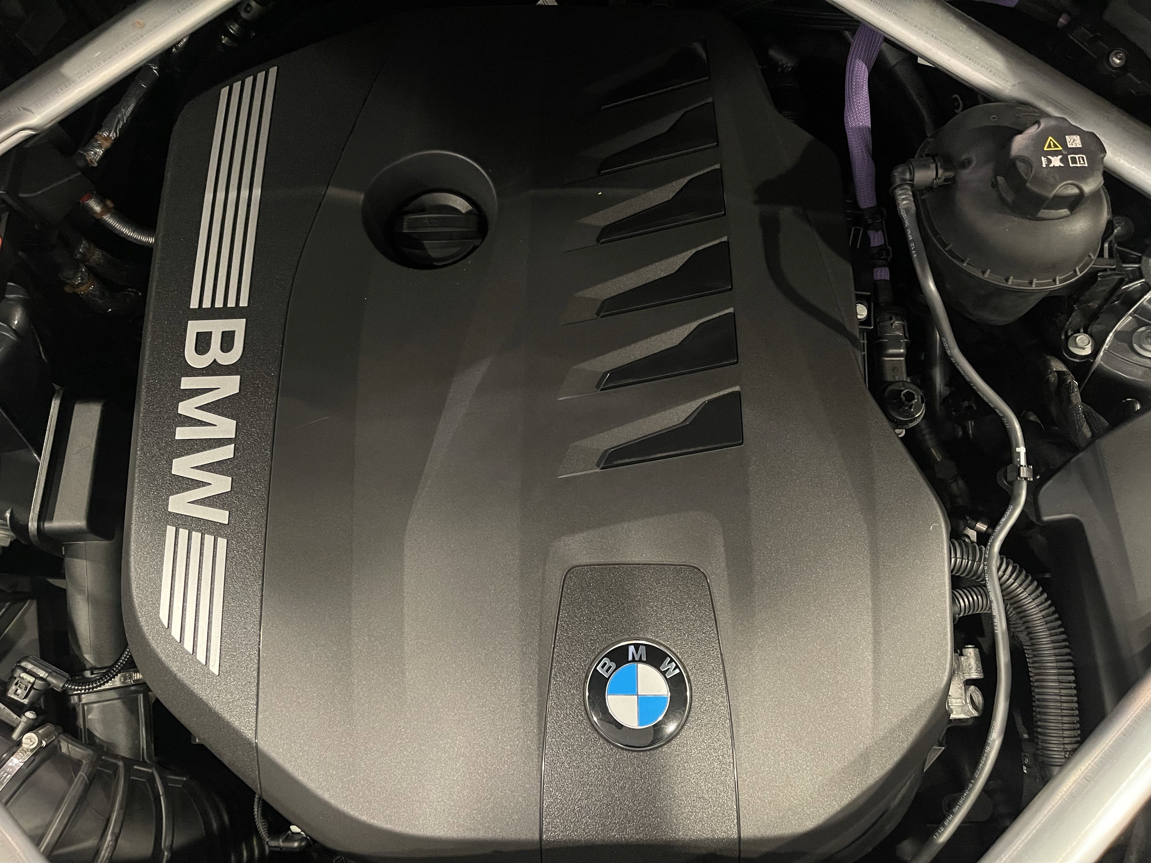 Used 2024 BMW X6 xDrive40i w/ Premium Package image 27