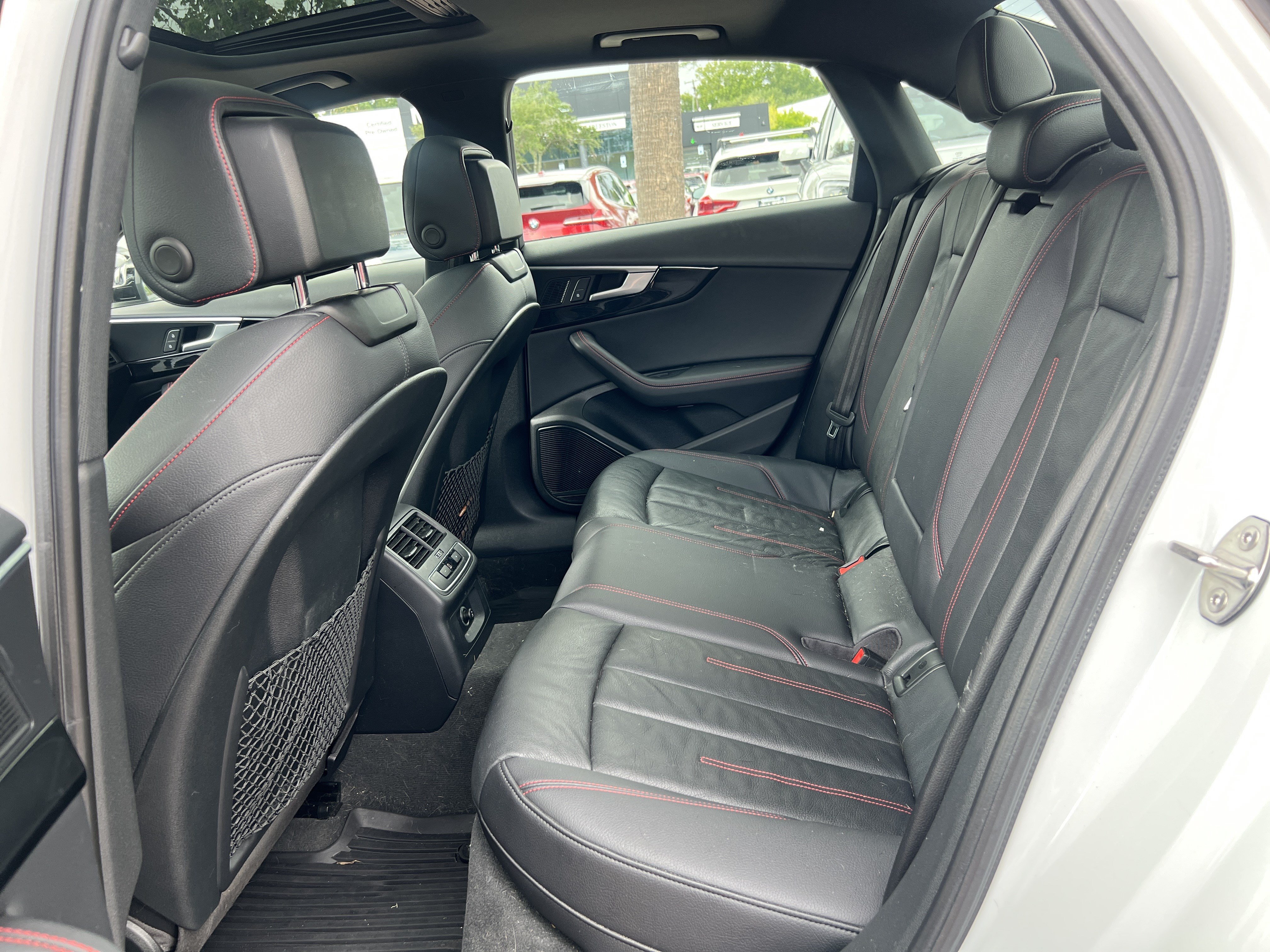 Used 2018 Audi A4 2.0T Prestige w/ Prestige Package AWD/4WD image 31