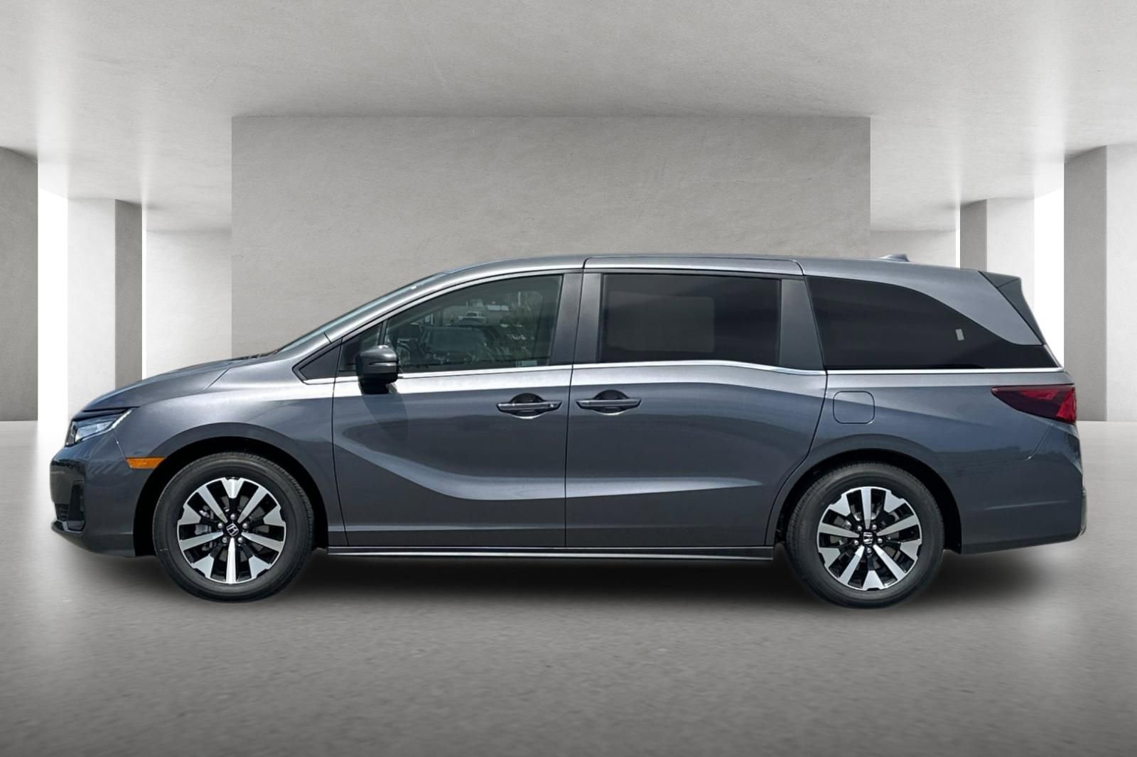 New 2026 Honda Odyssey EX-L image 7