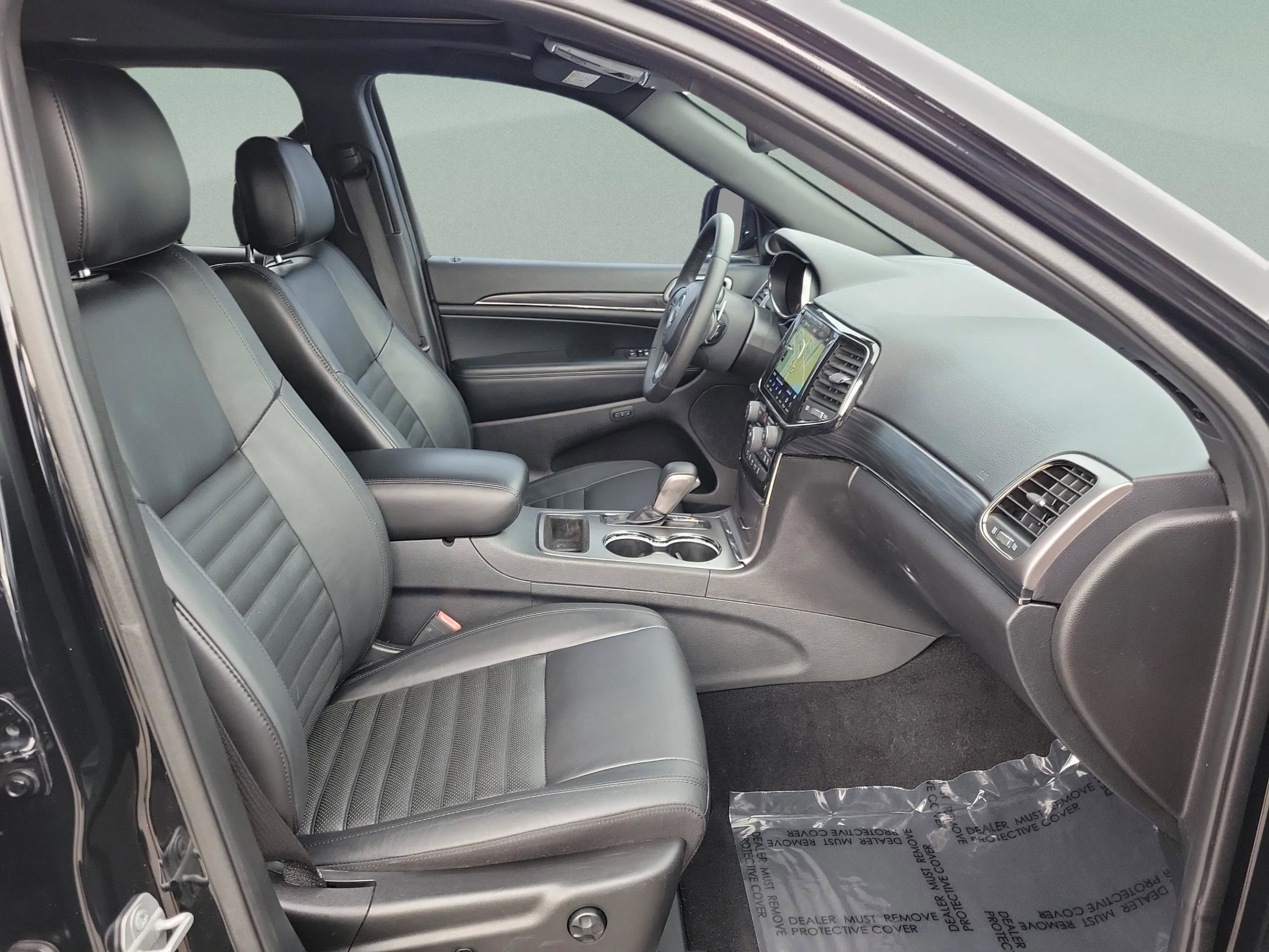 Used 2020 Jeep Grand Cherokee Limited X image 30