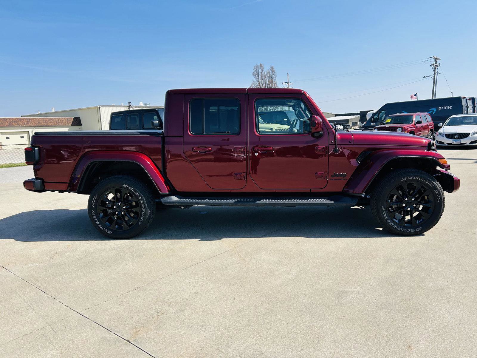 Used 2021 Jeep Gladiator Overland image 37