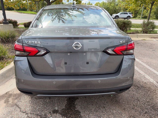 Used 2022 Nissan Versa SV w/ Trunk Package FWD image 6