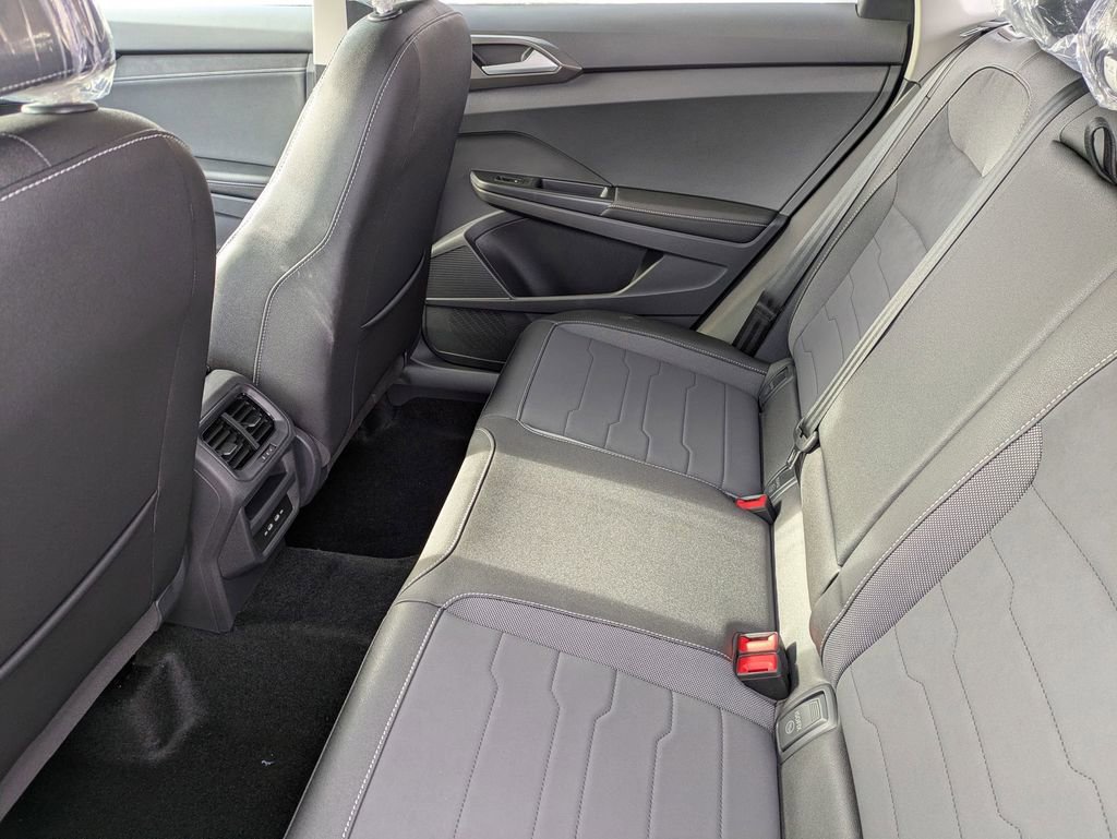 New 2026 Volkswagen Taos SE AWD/4WD image 29