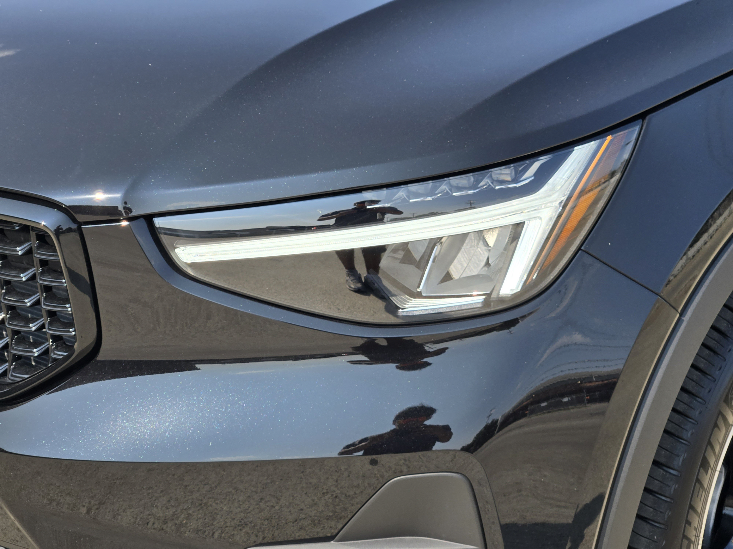 New 2026 Volvo XC40 B5 Core w/ Protection Package Premier AWD/4WD image 31