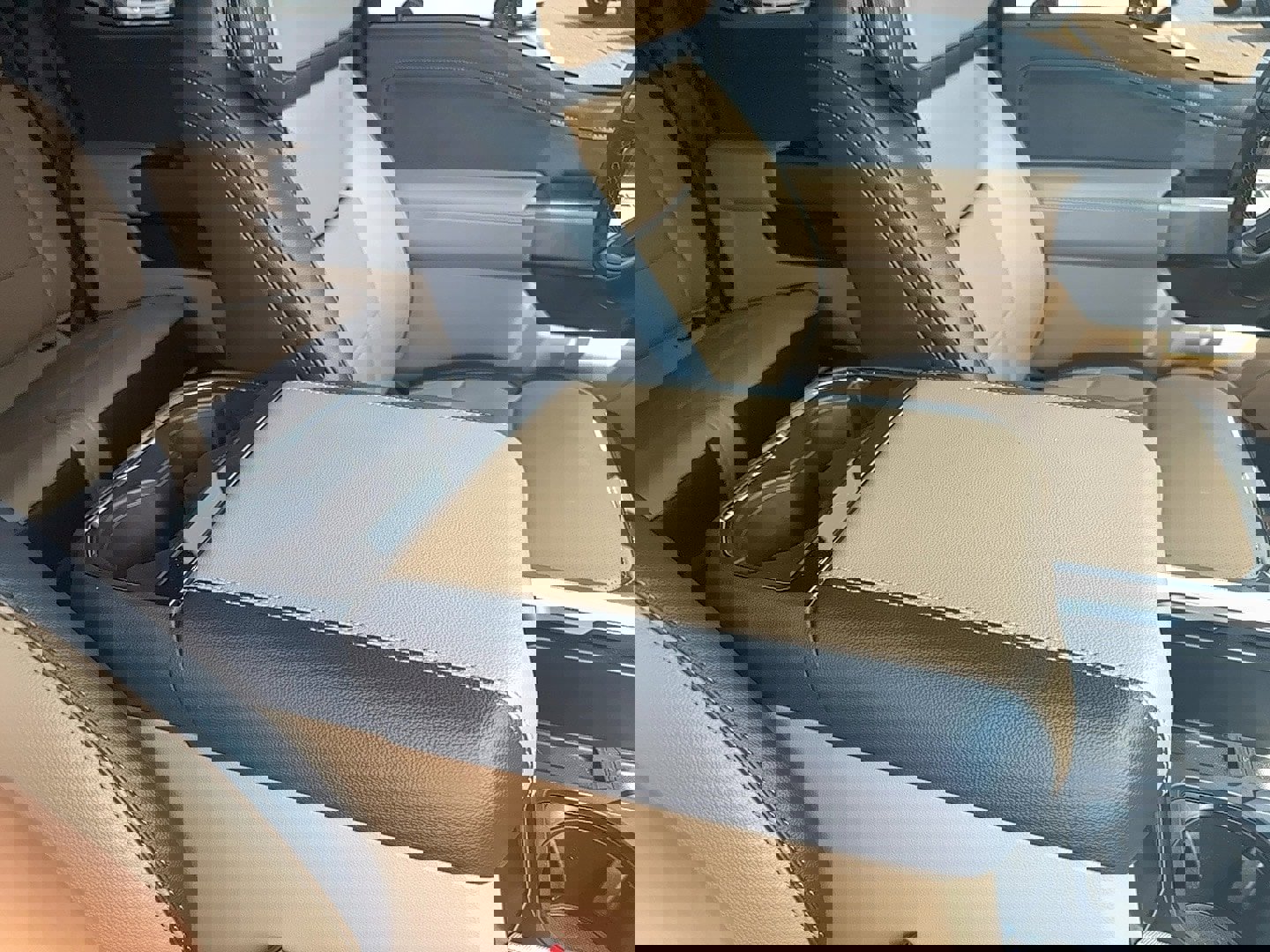 Used 2025 Ford F450 Lariat w/ Lariat Ultimate Package image 20