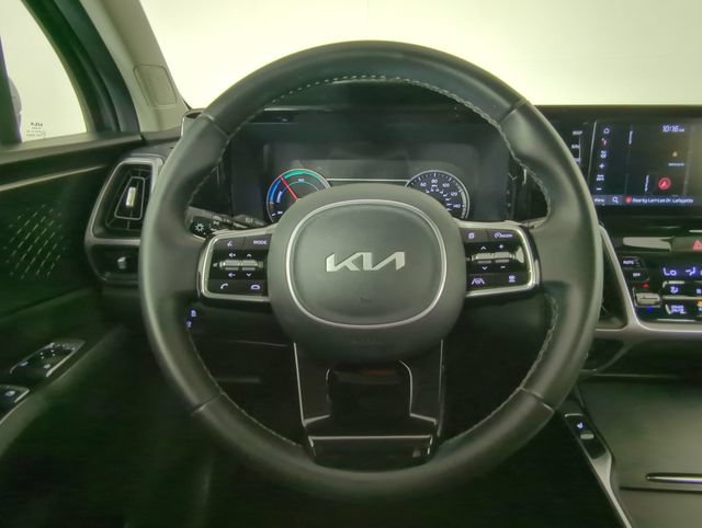 Used 2023 Kia Sorento EX AWD/4WD image 26