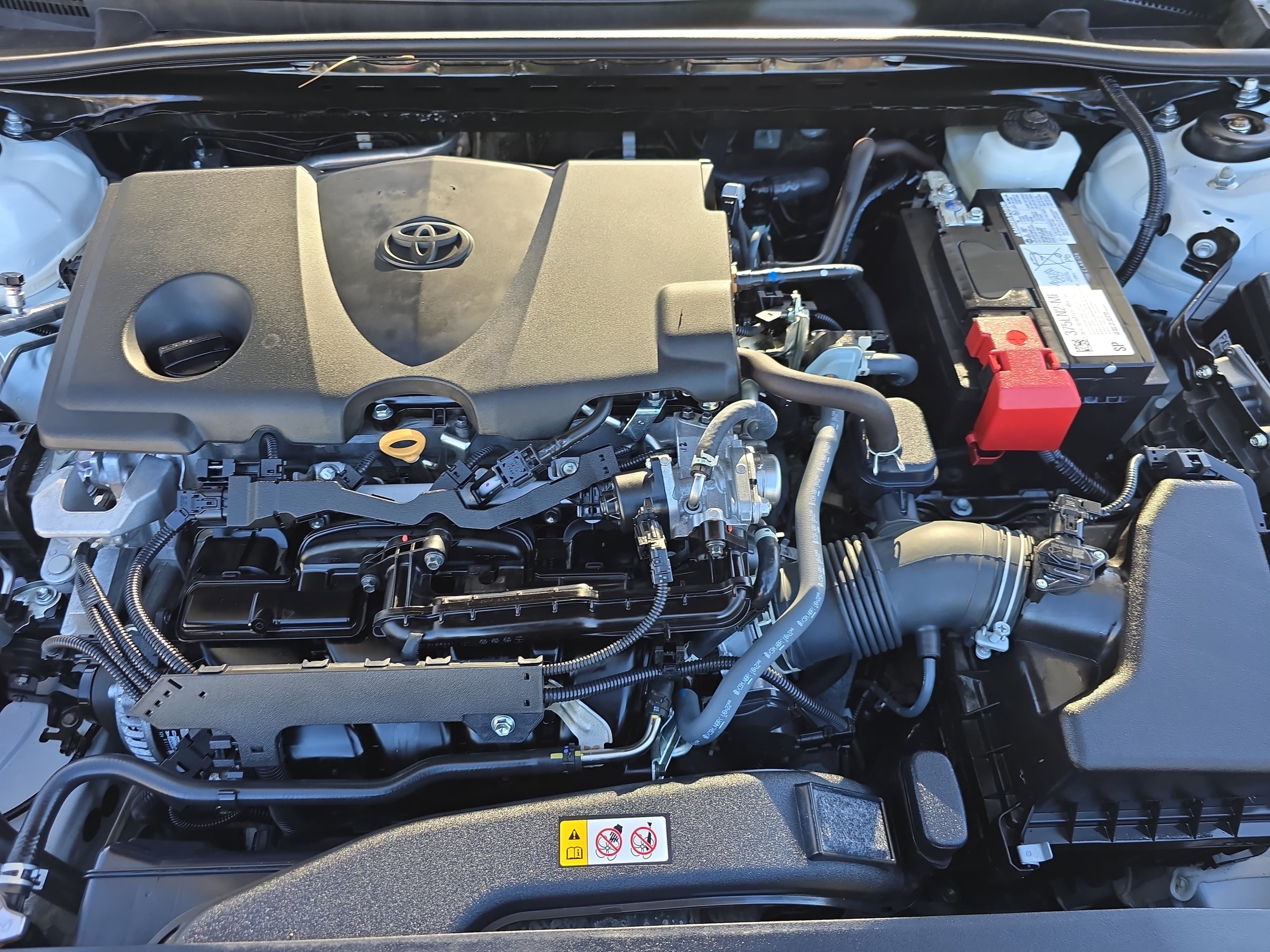 Used 2024 Toyota Camry LE w/ Convenience Package FWD image 28