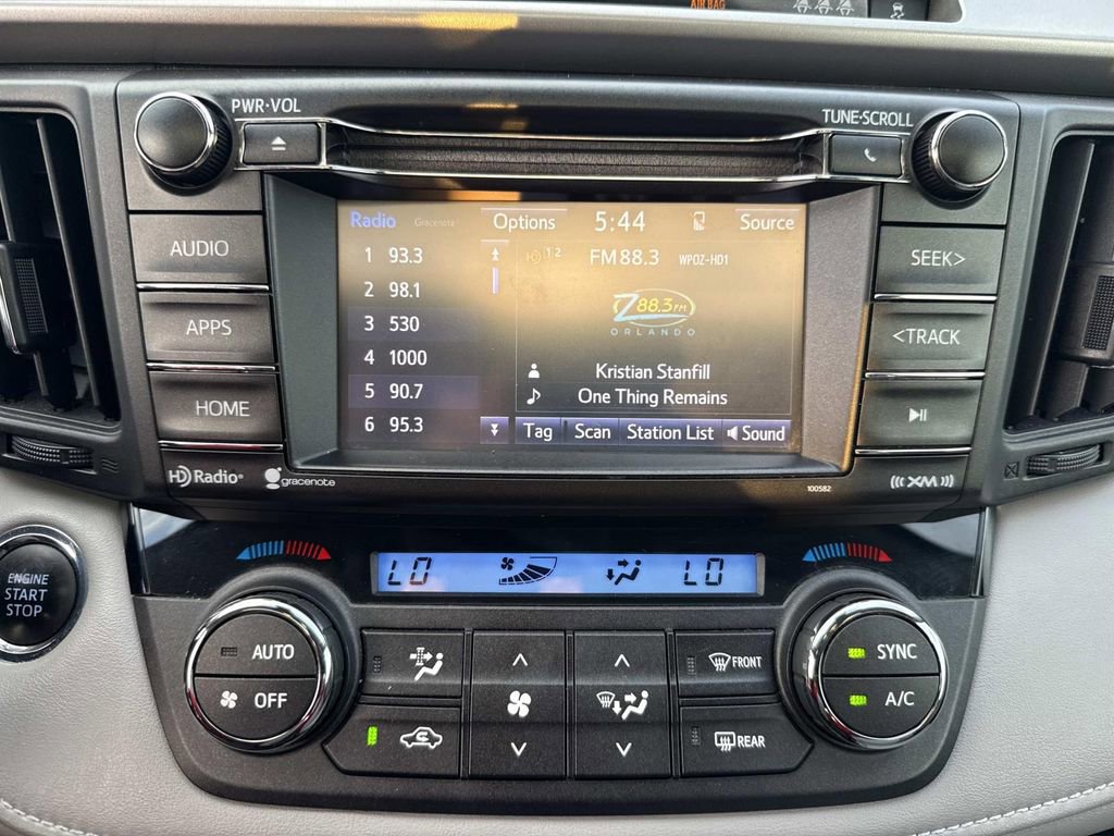 Used 2018 Toyota RAV4 XLE image 29