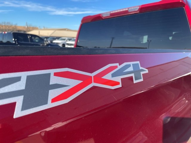 Used 2021 Chevrolet Silverado 1500 LT w/ Bed Protection Package image 5