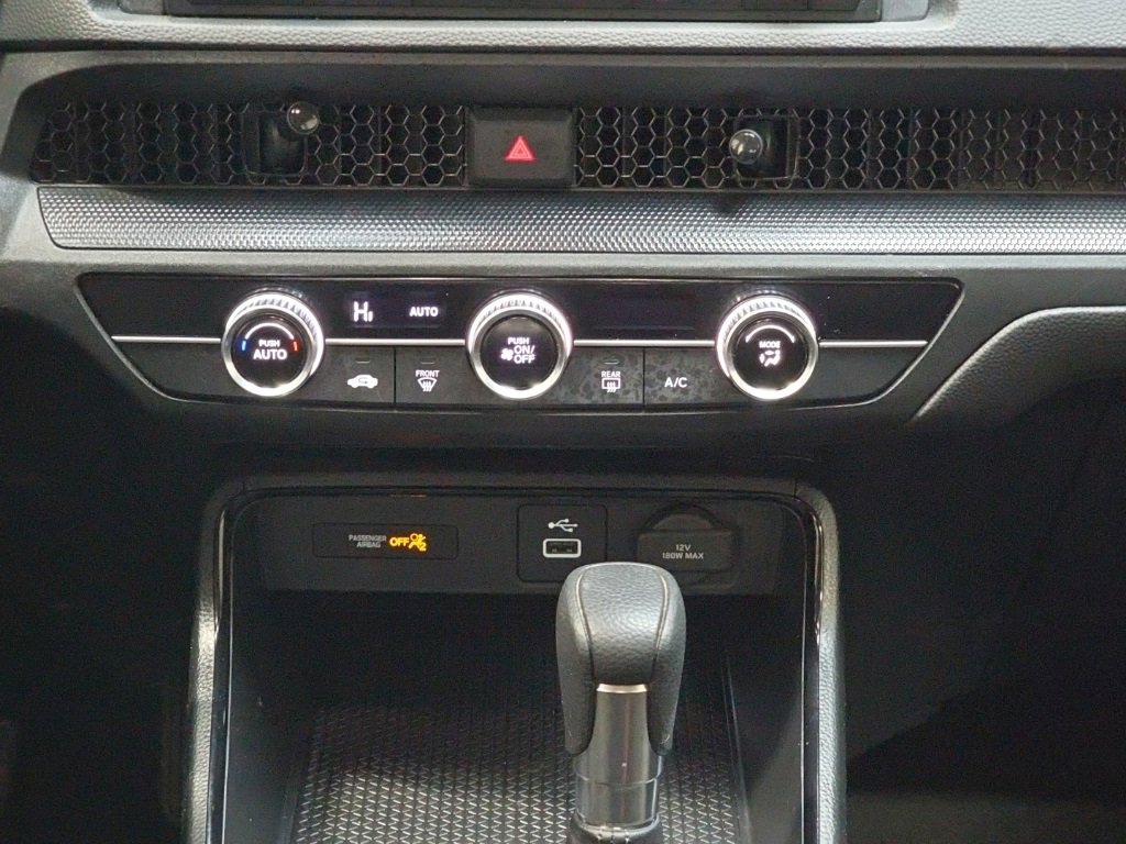 Used 2023 Honda CR-V LX image 20