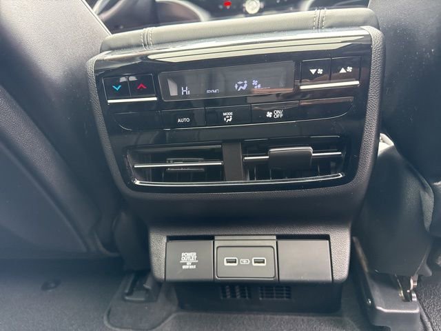 Used 2024 Acura MDX SH-AWD w/ Technology Package image 40
