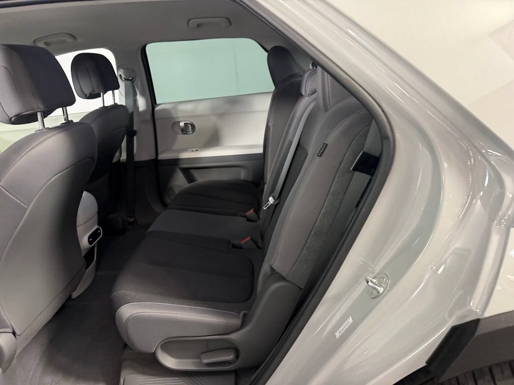 Used 2024 Hyundai Ioniq 5 SEL RWD image 18