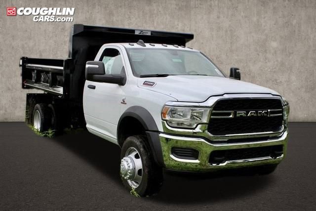 New 2024 RAM 5500 Tradesman image 2