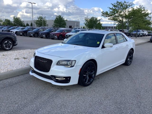 Used 2022 Chrysler 300 S RWD image 1