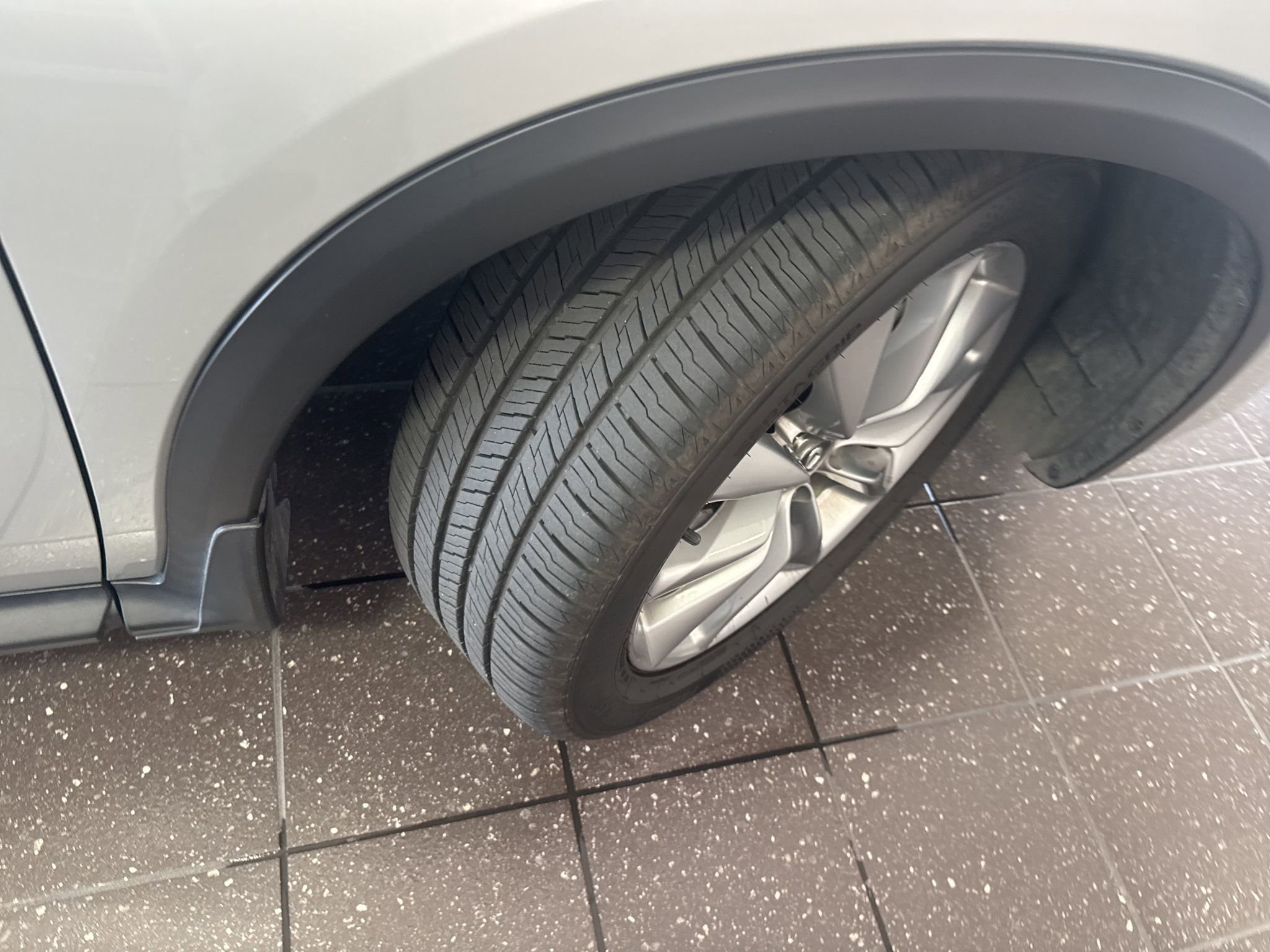 Used 2019 INFINITI QX50 Essential w/ Proactive Package AWD/4WD image 10