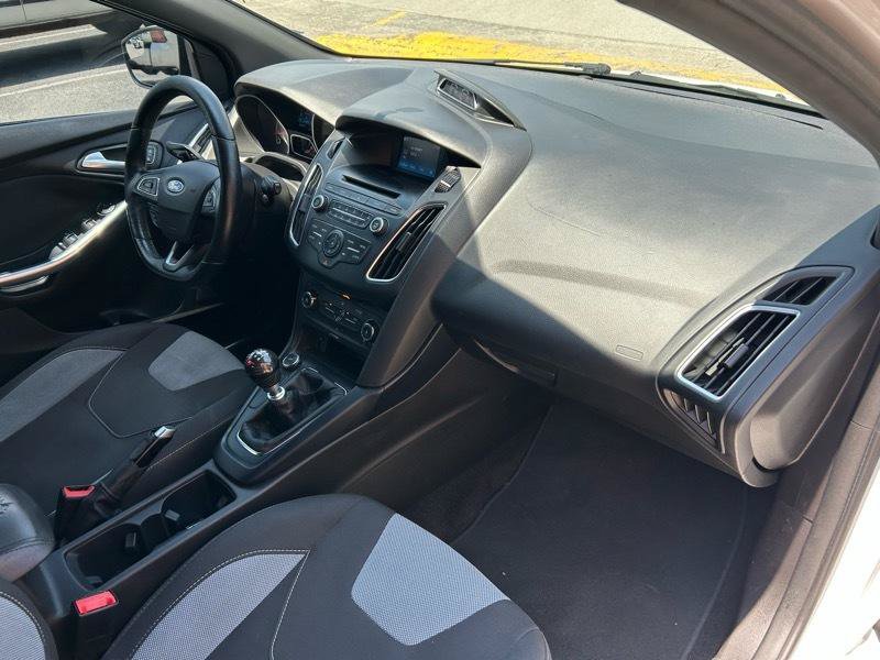 Used 2017 Ford Focus ST FWD image 11