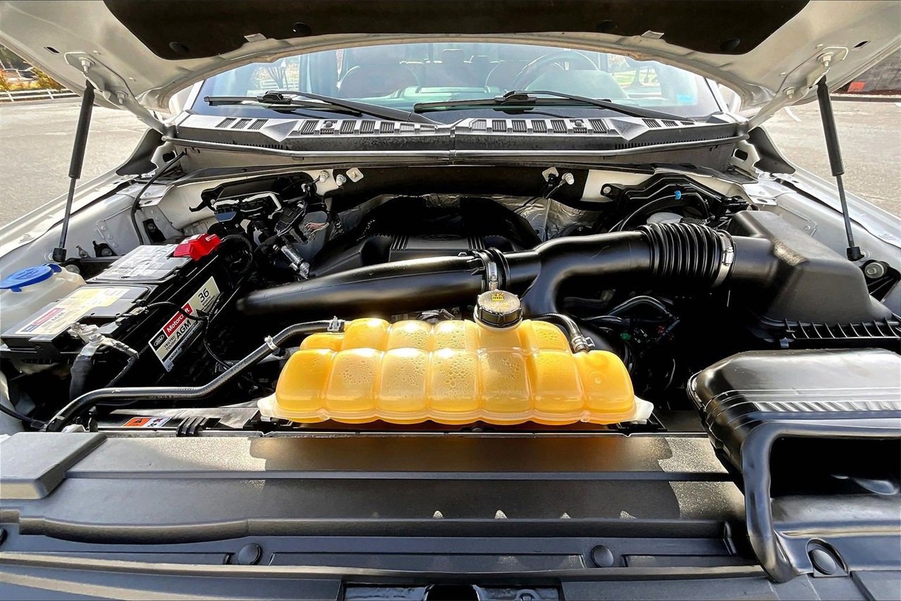 Used 2018 Ford F150 King Ranch w/ Equipment Group 601A Luxury image 35