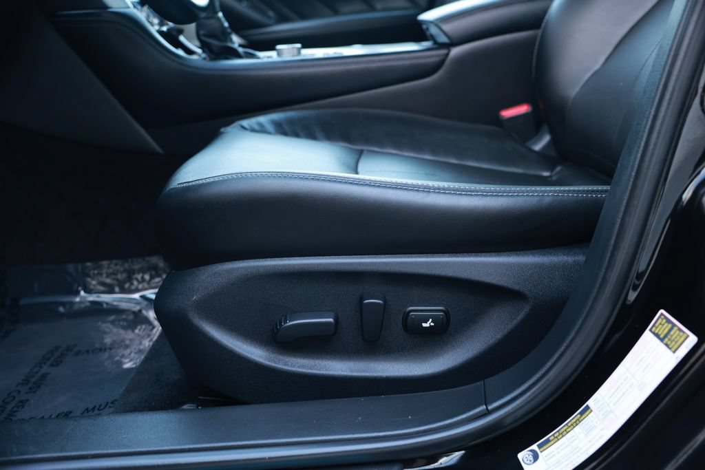 Used 2024 INFINITI Q50 Luxe w/ Cargo Package RWD image 20