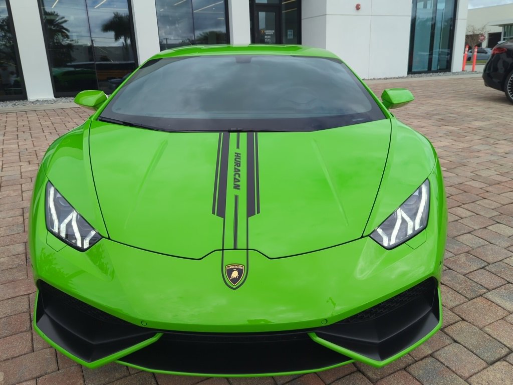 Used 2015 Lamborghini Huracan LP 610-4 image 2