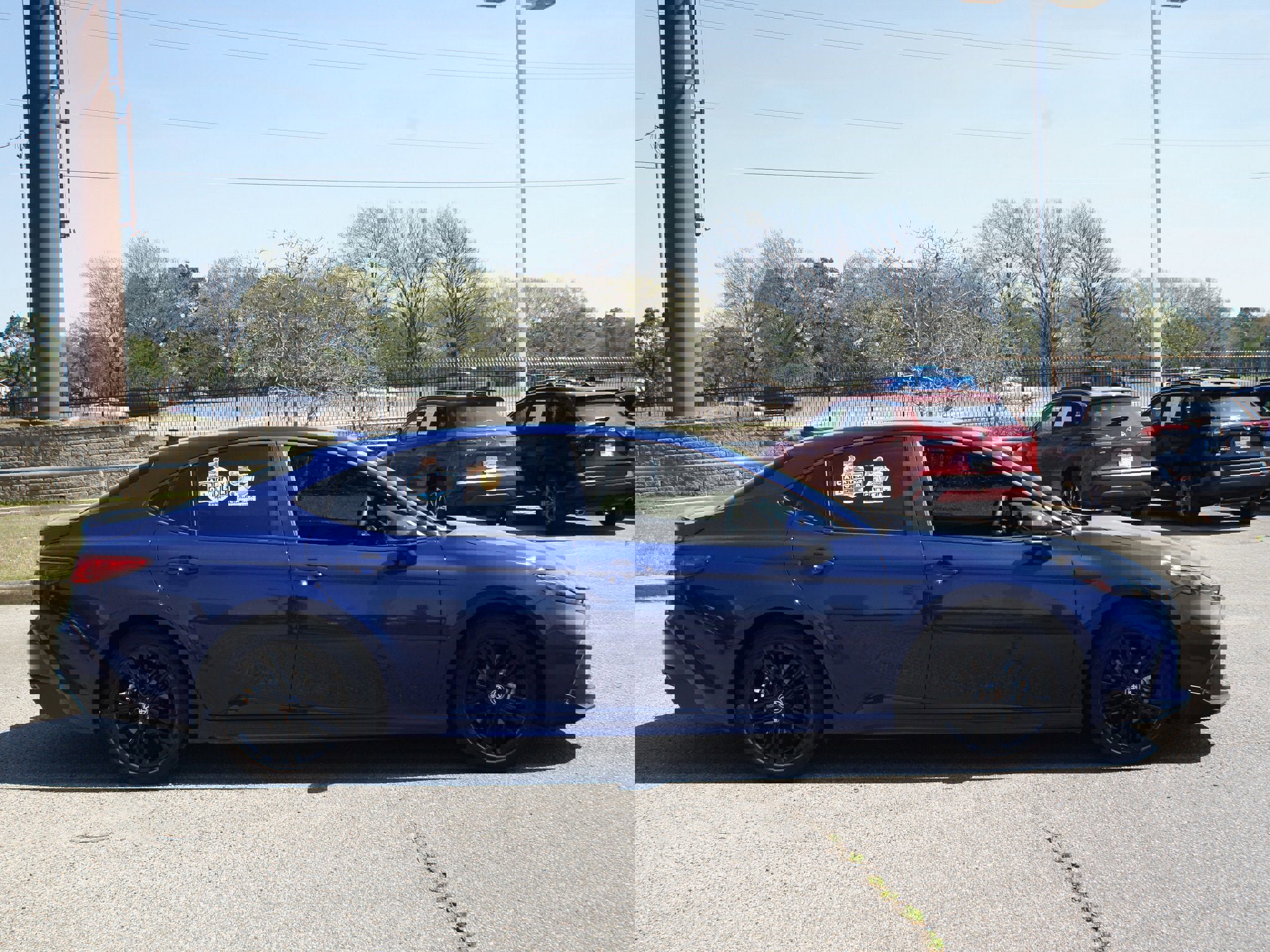 Used 2025 Toyota Camry SE image 19