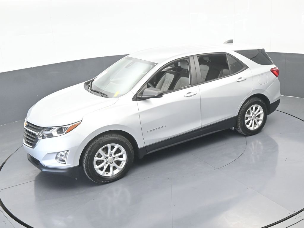 Used 2020 Chevrolet Equinox LS image 43