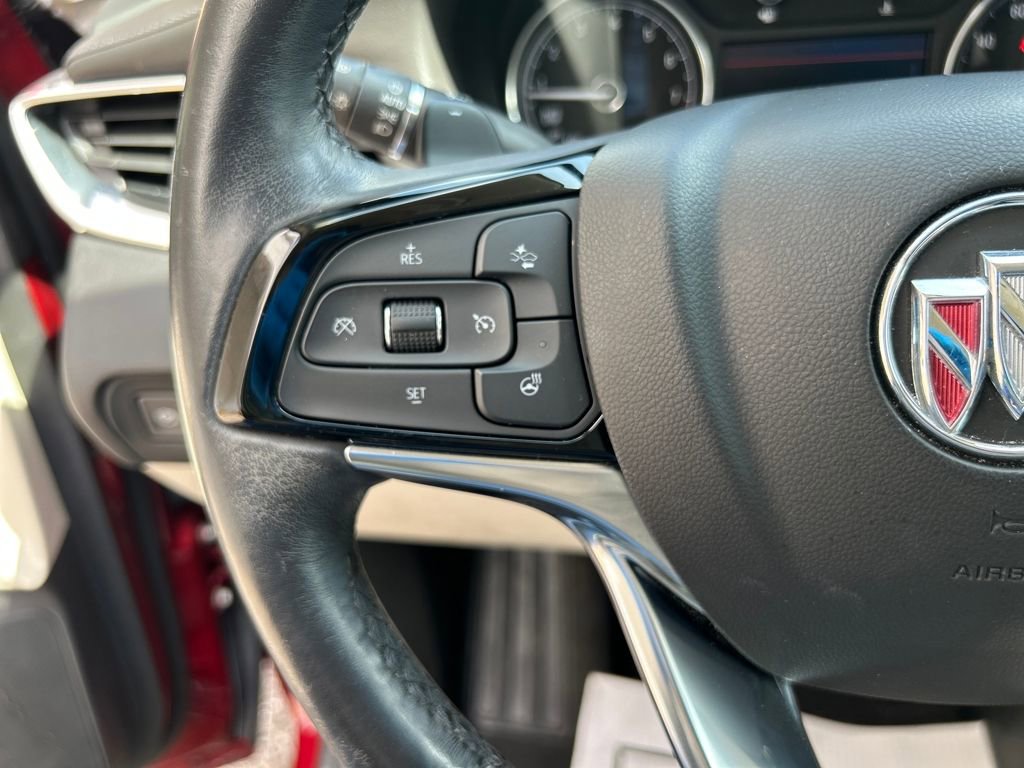 Used 2023 Buick Enclave Essence image 21