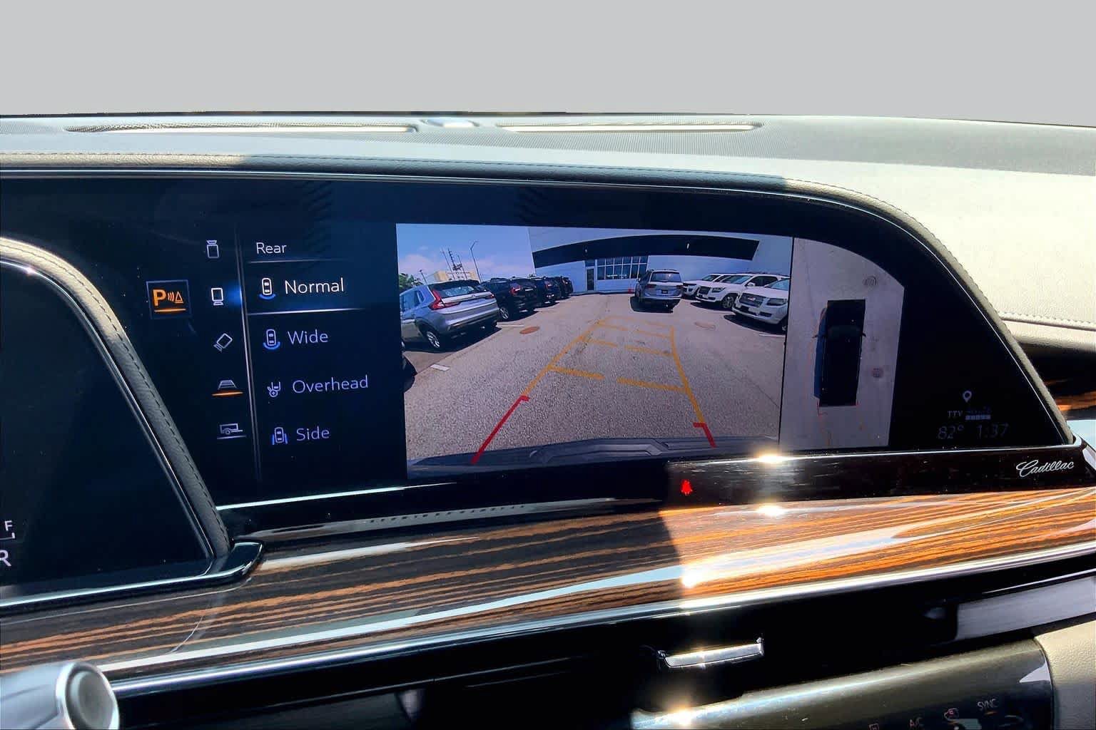Used 2023 Cadillac Escalade Premium Luxury w/ LPO, Floor Liner Package AWD/4WD image 28