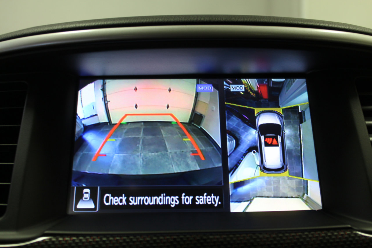 Used 2019 Nissan Pathfinder SL image 16